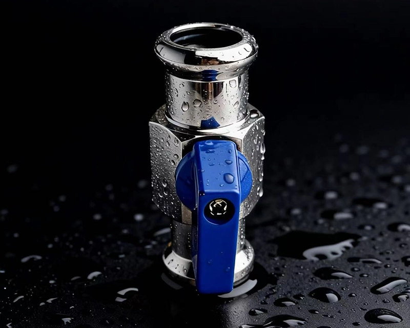 Ilọju ti Tẹ-Fit Ball Valves ni Awọn fifi sori ẹrọ Iṣowo