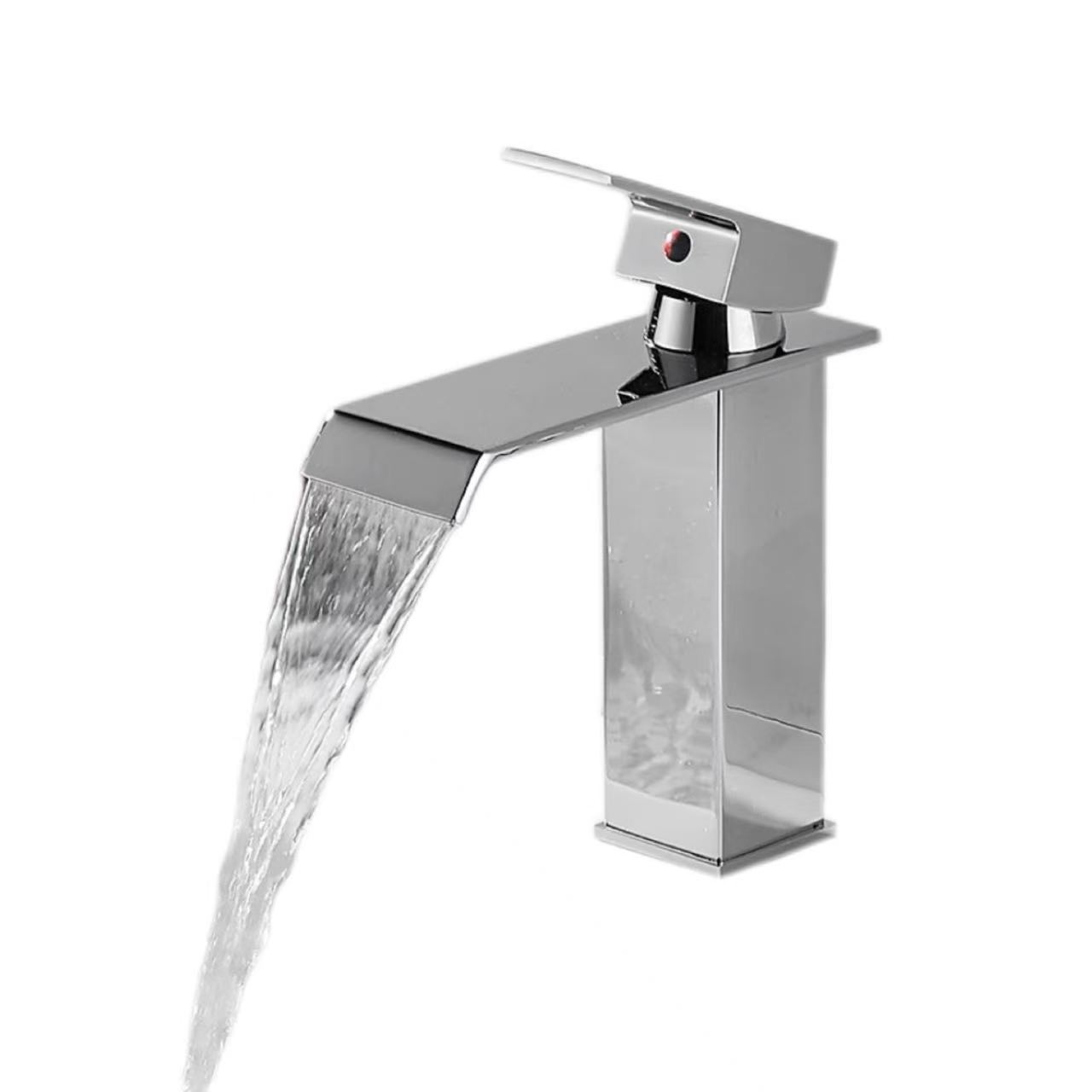 Isosileomi Isun omi Alapin-Spout ti Chrome-Gbona Ati Faucet Omi Tutu