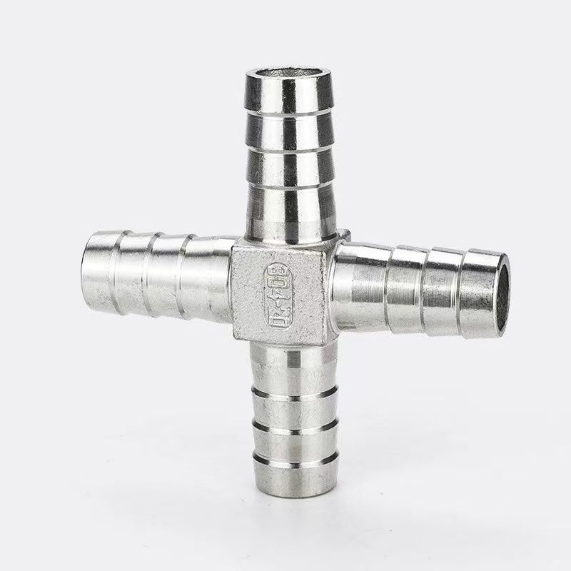 Cross-Iru Pagoda Water Pipe Fitting