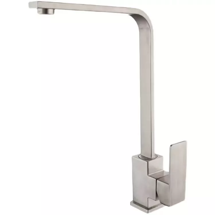 Meje-ohun kikọ silẹ square ha idana gbona ati ki o tutu faucet a Meje-ohun kikọ silẹ square ha idana gbona ati ki o tutu faucet a