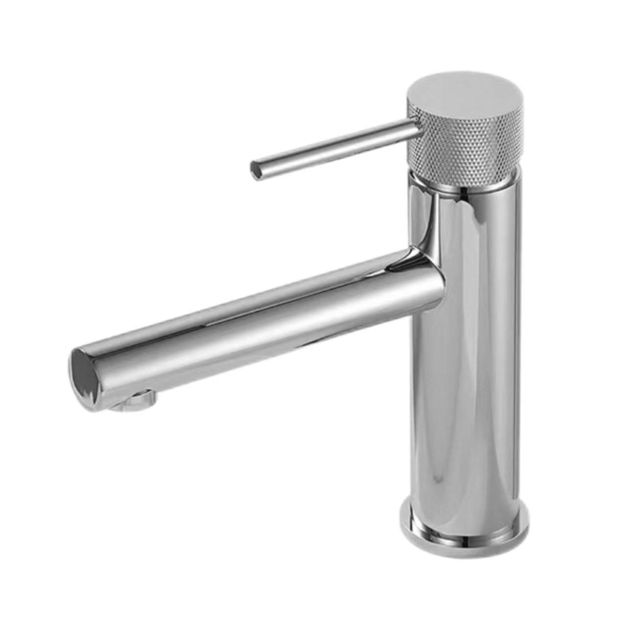 Silver ribbed Nikan-Iho Faucet